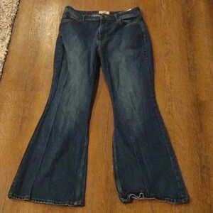 Wrangler high rise fierce flare dark‎ denim jeans women's 14